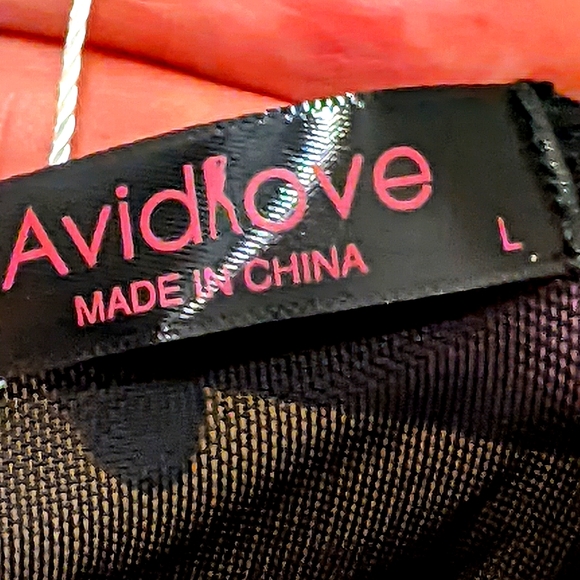 AvidLove - Picture 6 of 7